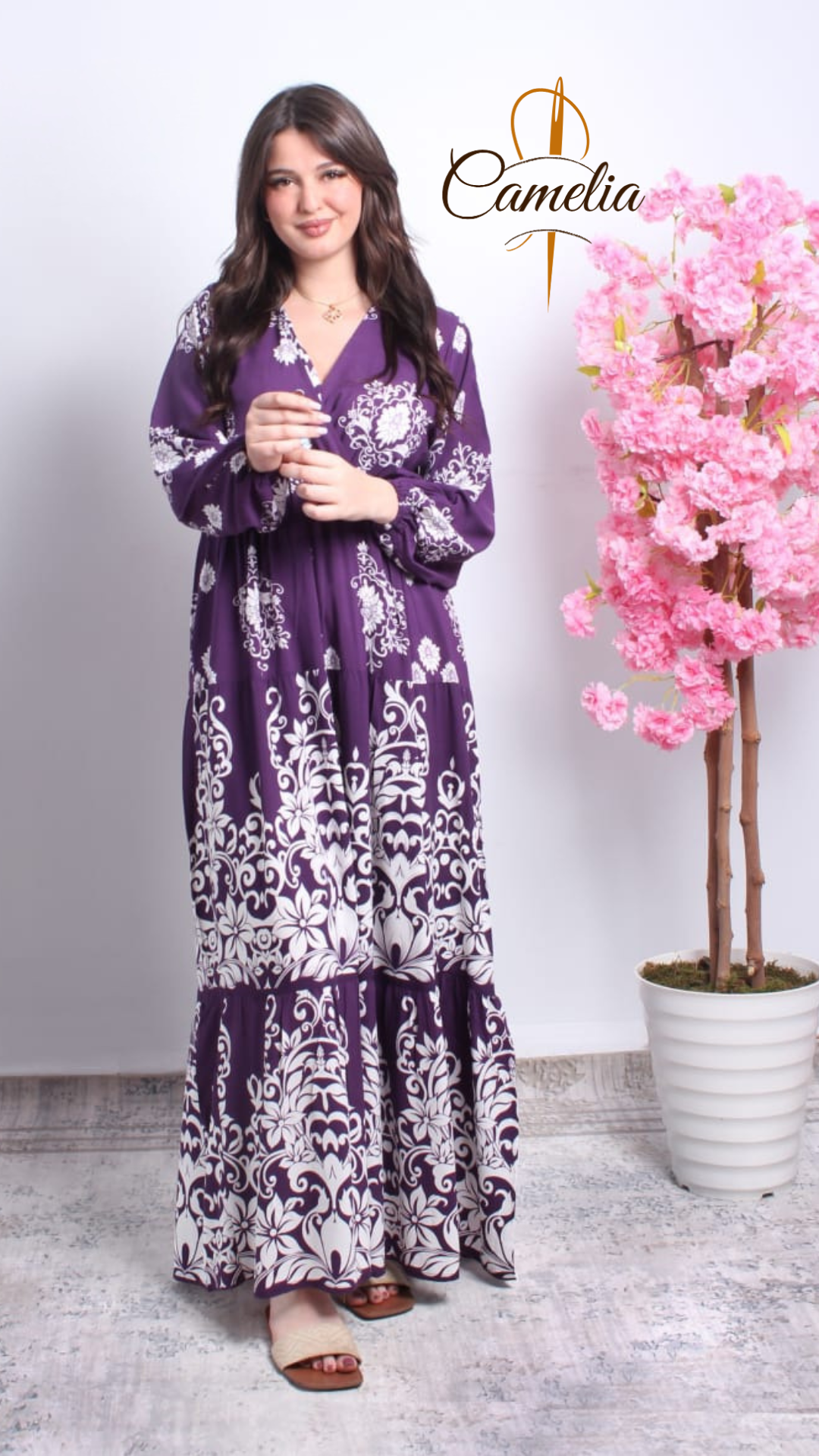 Robe Amira